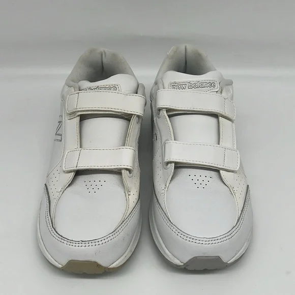 New Balance 928 Women's Hook and Loop White Leather Walking Comfort Shoe 6 - Picture 2 of 12